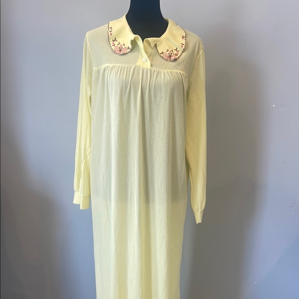 Yellow Nightgown with Embroidered Collar vintage light fabric